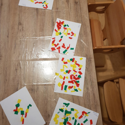 schön bunt und klebrig gut